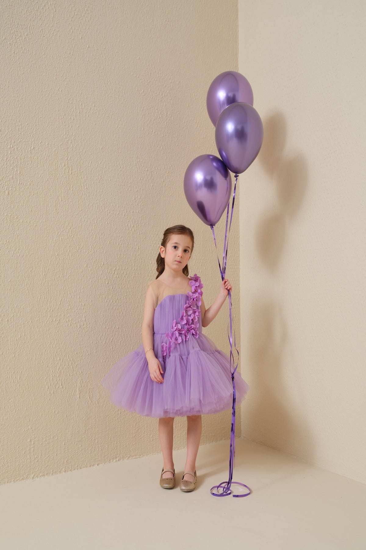 Çiçek Detaylı Lila Elbise