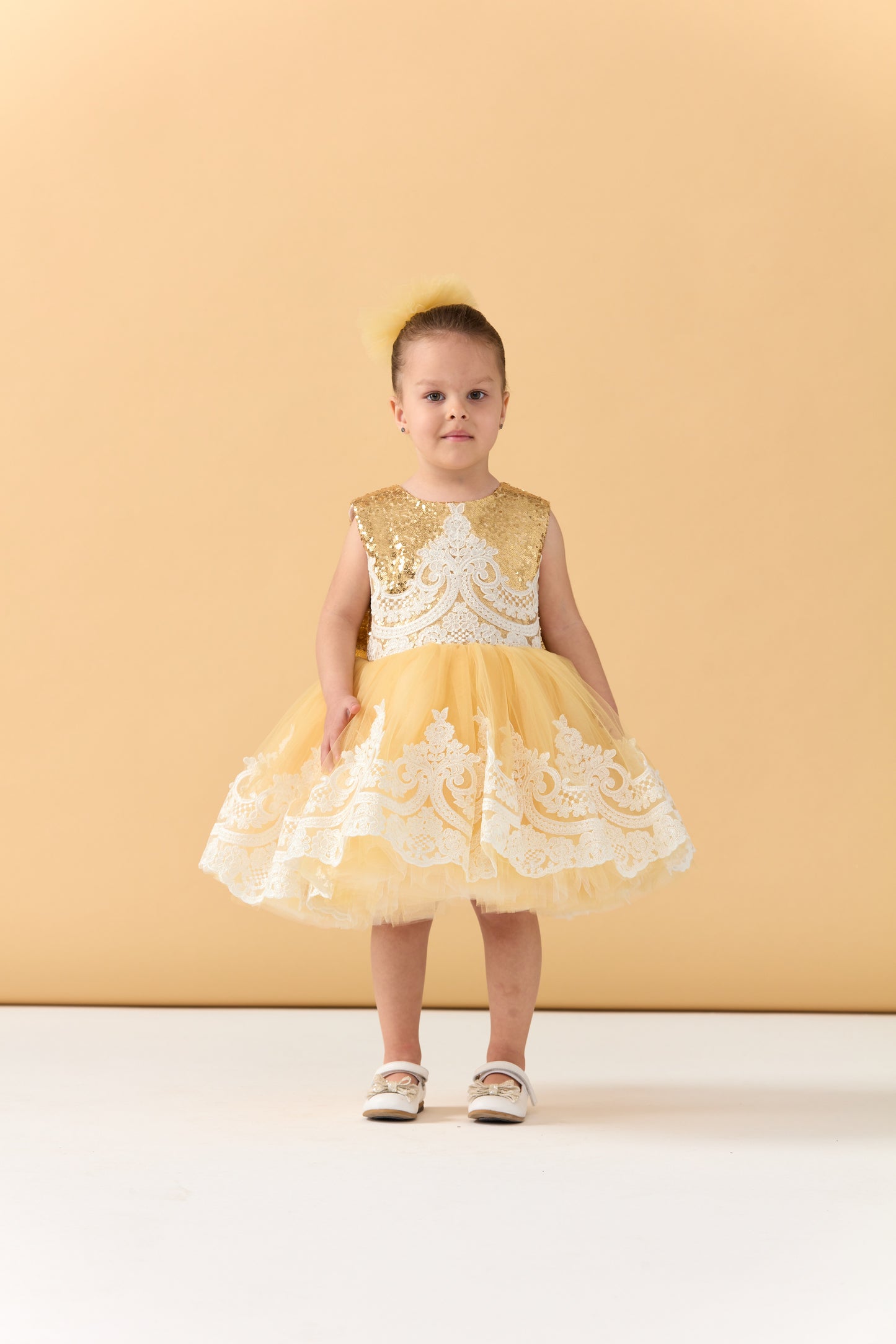 Güpür Detaylı Elbise