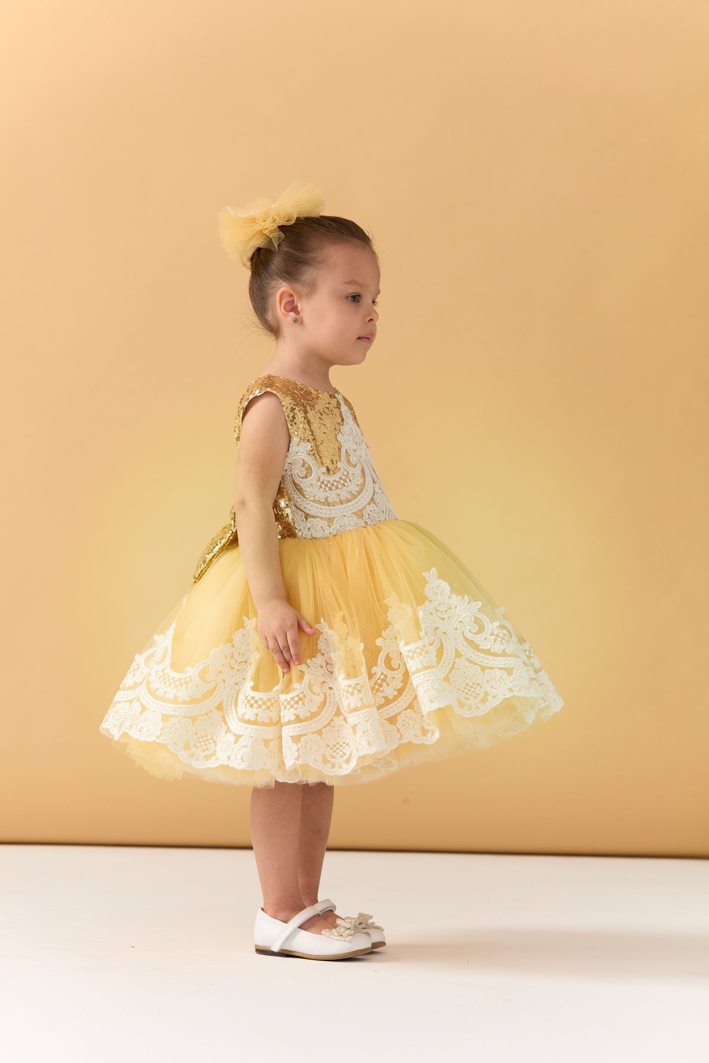 Güpür Detaylı Elbise